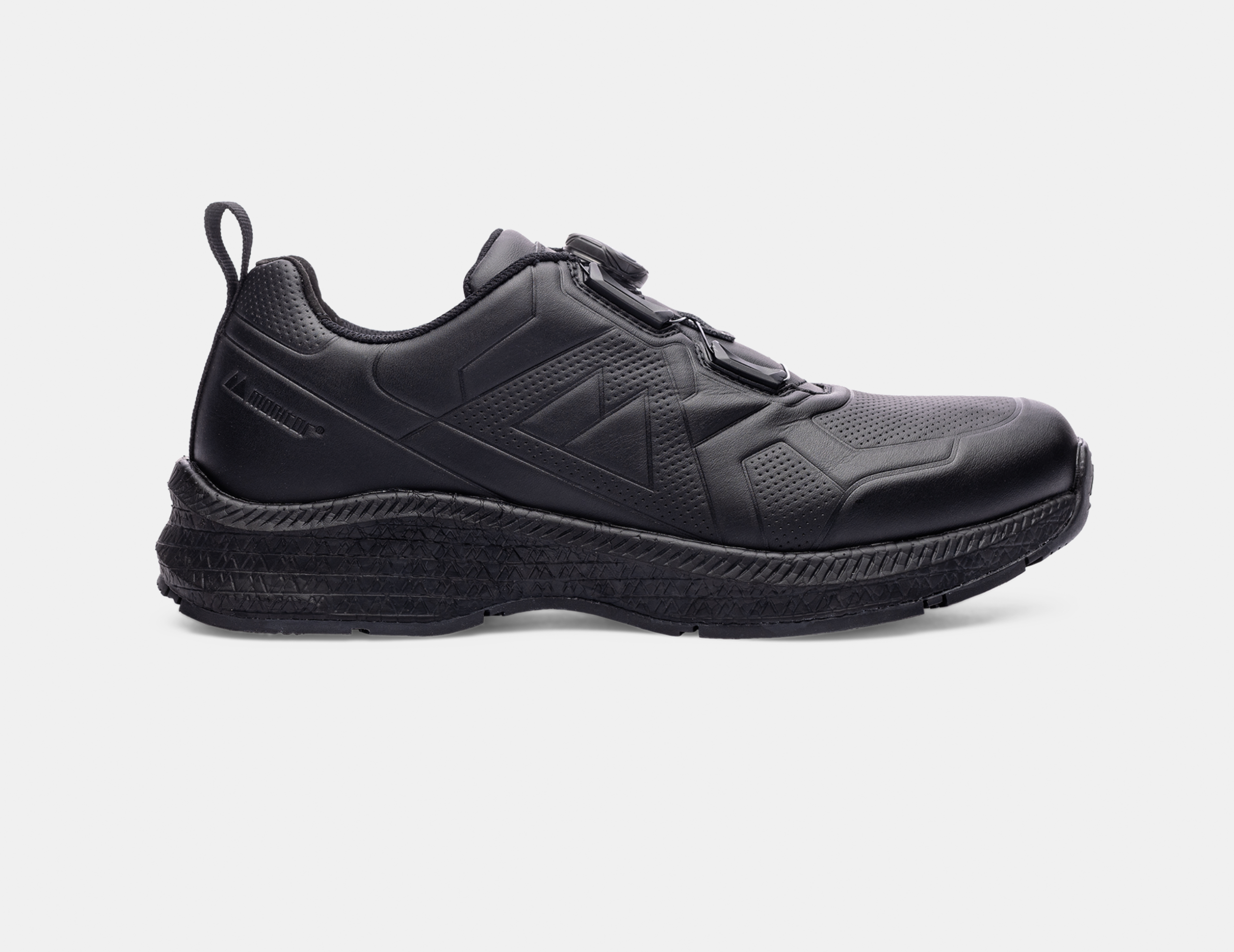 Close-up of black safety shoe with orange details, sole in focus and BOA® lacing – clickable link